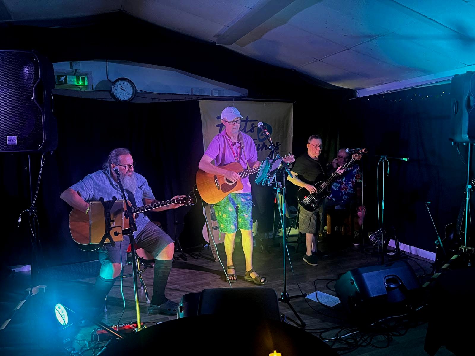Frets and Strings at The Barley Mow